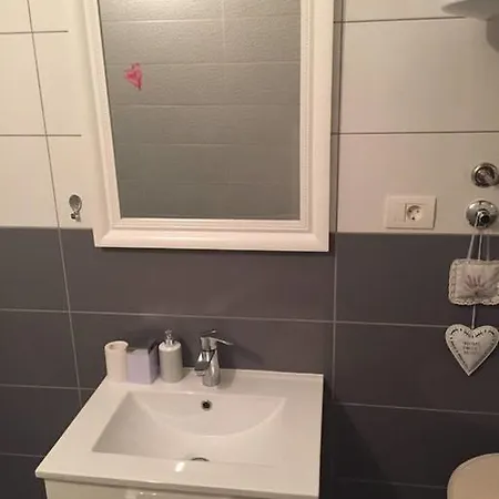 Apartment Mala Luce *